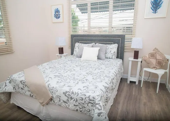 Raynebow Chateau - Chic City Getaway Port of Spain