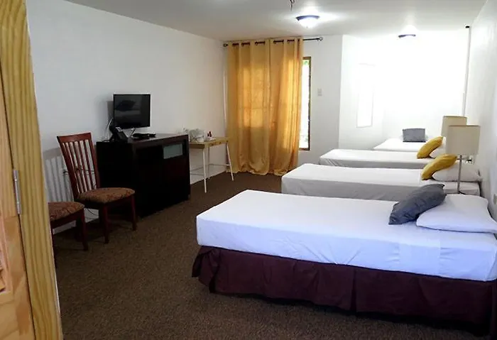 Port of Spain hotels near Emperor Valley Zoo