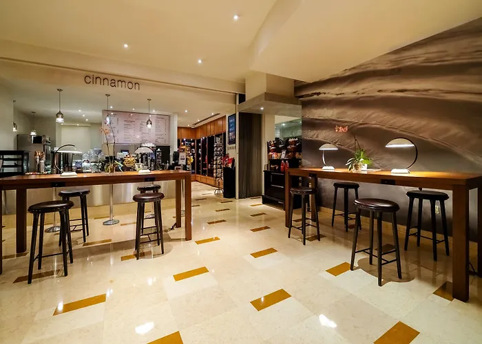 Best Port of Spain Hotels For Families With Kids near Royal Botanical Gardens