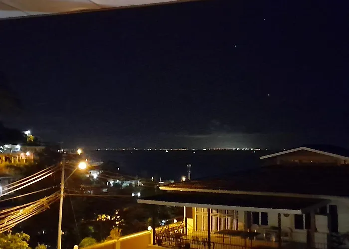 Pet friendly Seaview Hideaway Apartment Port of Spain